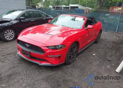 2020 Ford Mustang Ecoboost Premium z USA, uszkodzony, nr VIN 1FATP8UH2L5179808